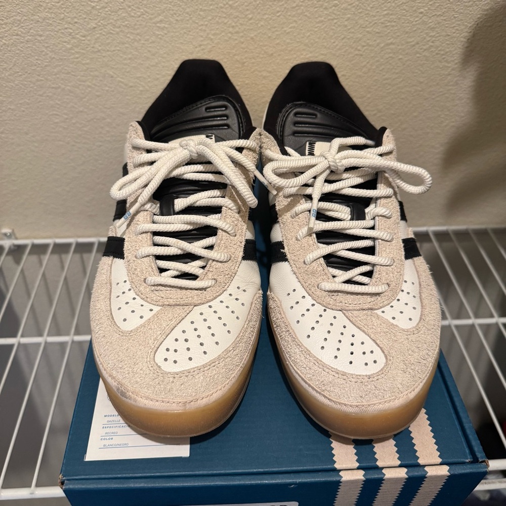 Adidas x Bad bunny gazelle men’s 11 w box